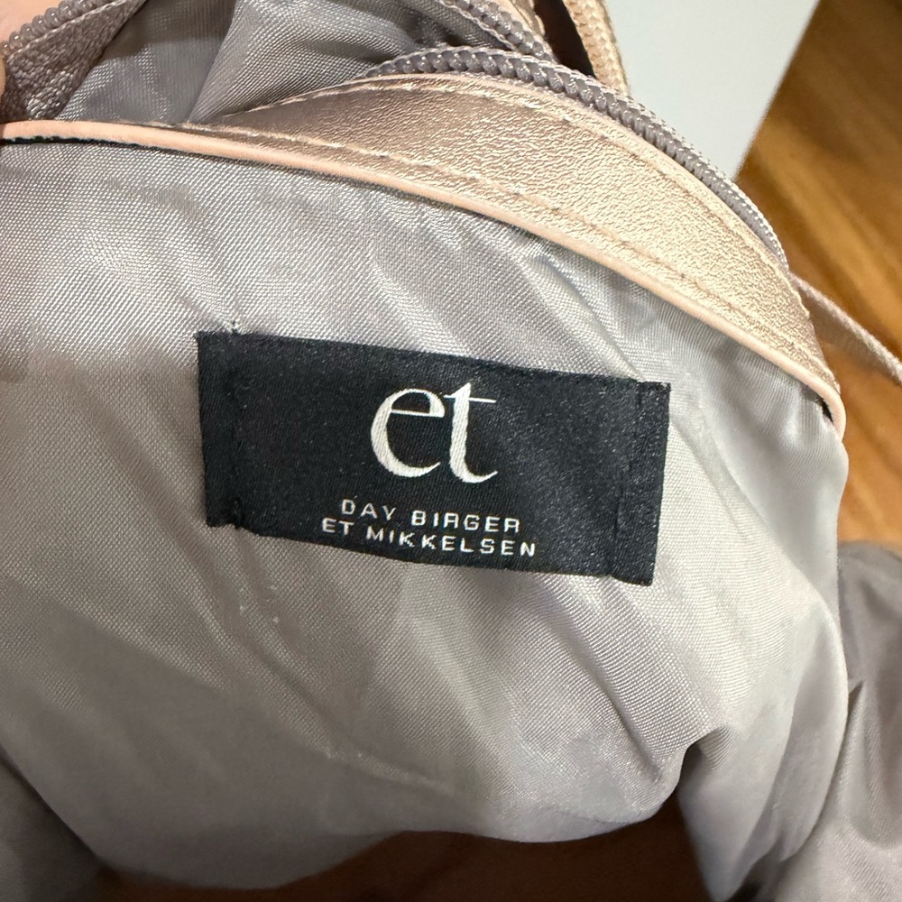 DAY Birger et Mikkelsen Nylon Tote Bag Beige Lightweight Shoulder Travel Bag - Picture 3 of 5
